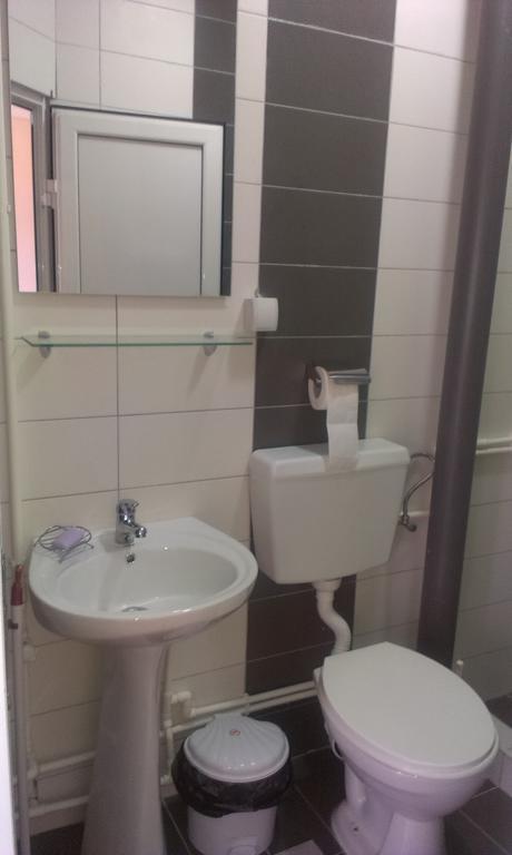 Apartments Maja Стар Дойран Стая снимка