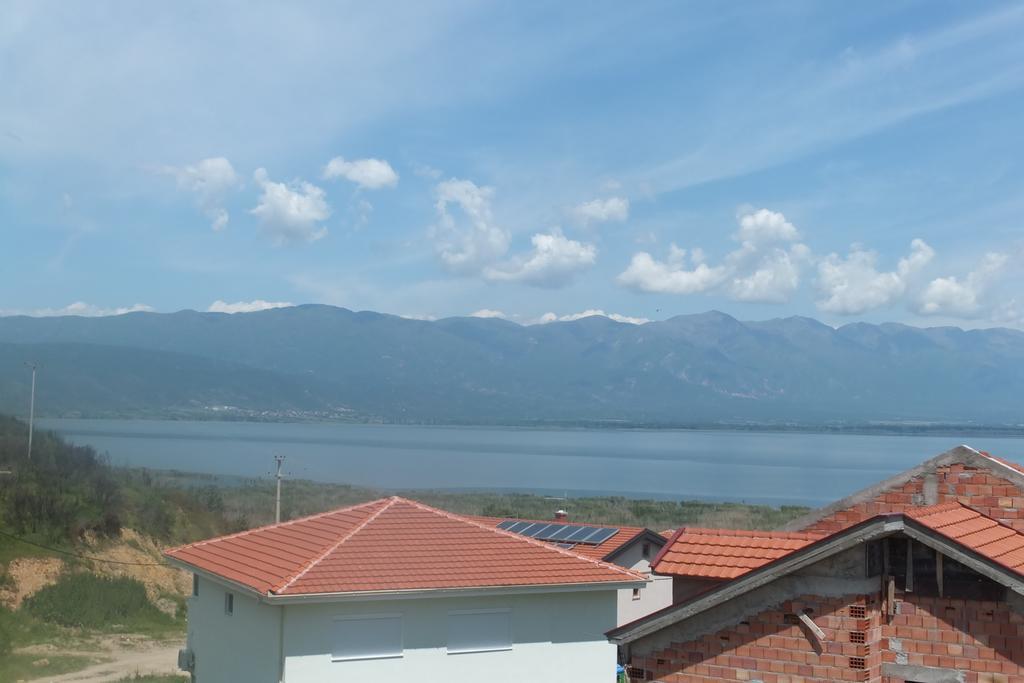 Apartments Maja Стар Дойран Стая снимка