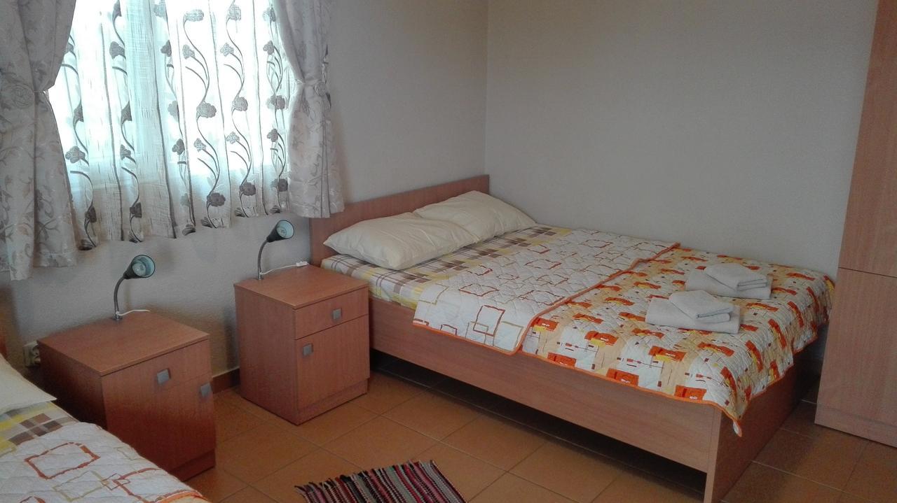 Apartments Maja Стар Дойран Екстериор снимка